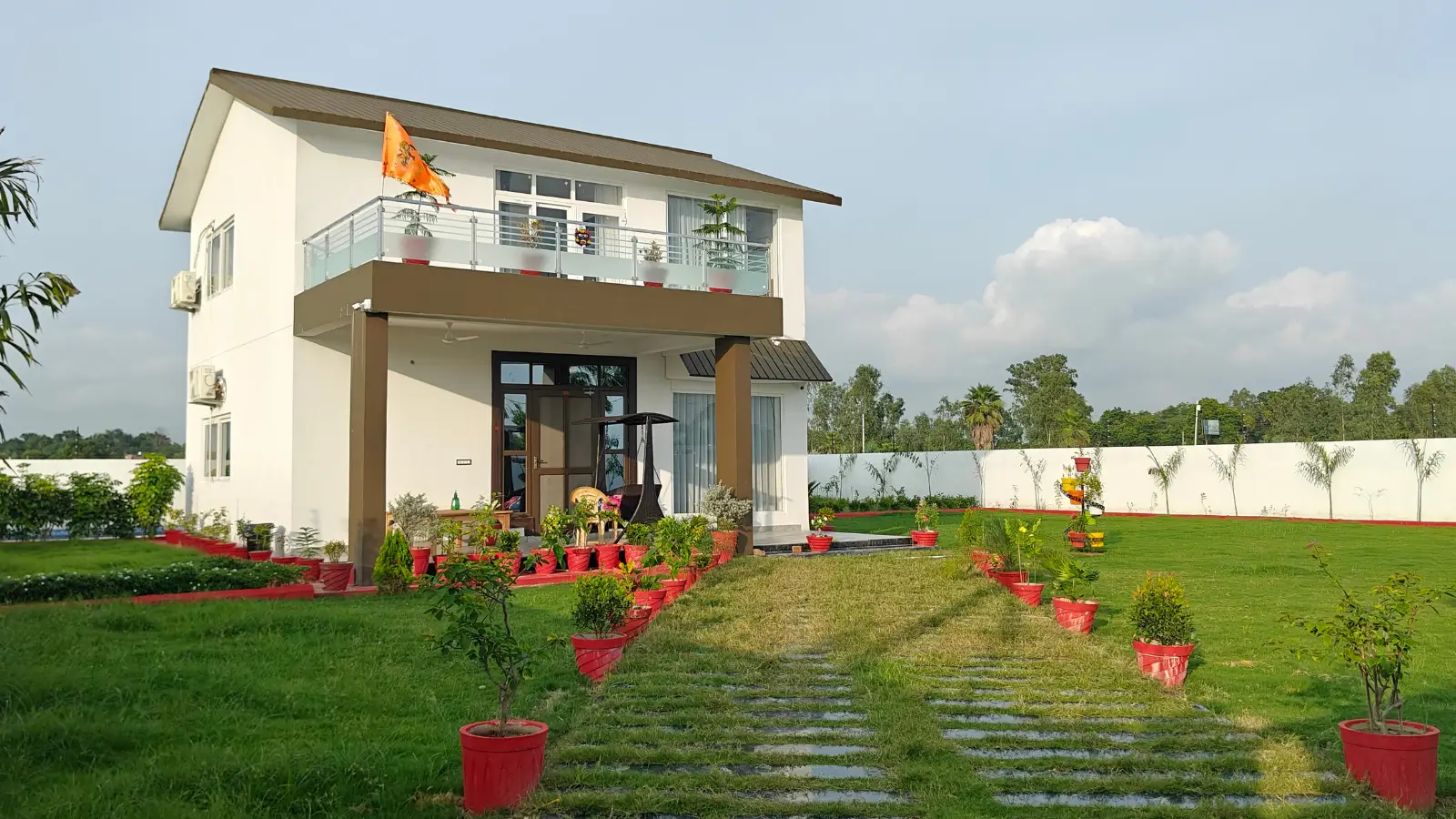 10000-sq-ft-starter-farmland-for-sale-in-Lucknow.webp