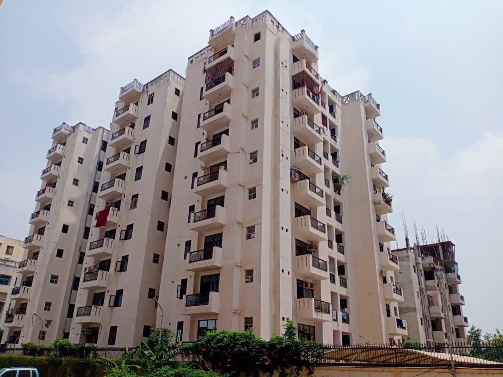 sai yash residency apartment in faizabad road lucknow