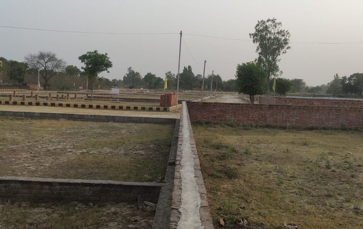 plot for sale at faizabad road